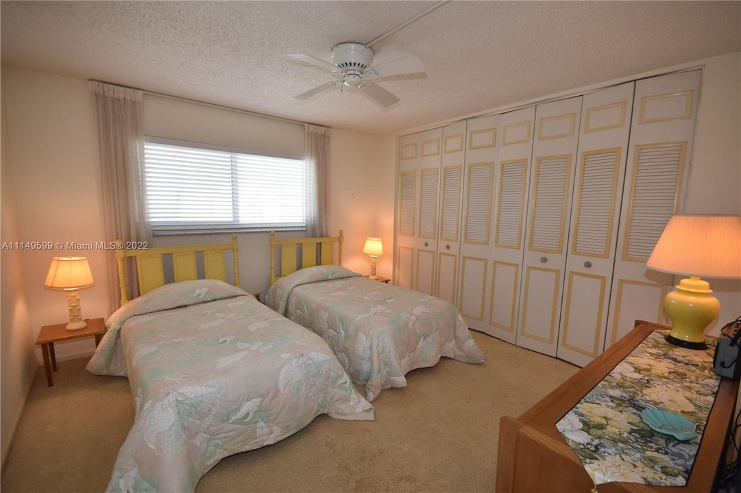 Spacious 2nd Bedroom