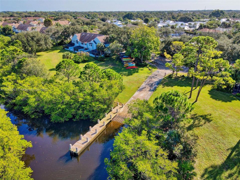 Vendido Recientemente: $284,900 (3 camas, 2 baños, 1159 Pies cuadrados)