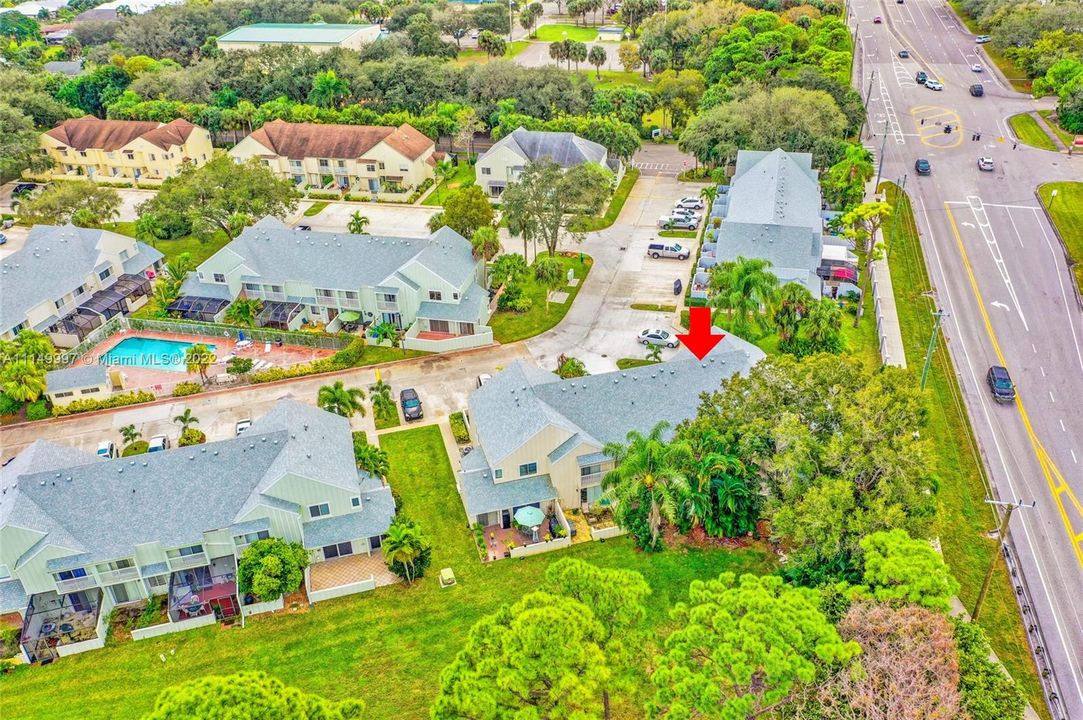 Vendido Recientemente: $284,900 (3 camas, 2 baños, 1159 Pies cuadrados)