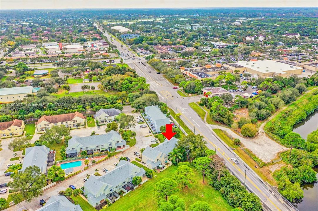 Vendido Recientemente: $284,900 (3 camas, 2 baños, 1159 Pies cuadrados)