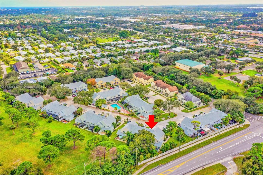 Vendido Recientemente: $284,900 (3 camas, 2 baños, 1159 Pies cuadrados)