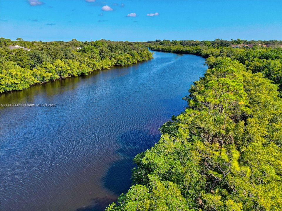 Vendido Recientemente: $284,900 (3 camas, 2 baños, 1159 Pies cuadrados)