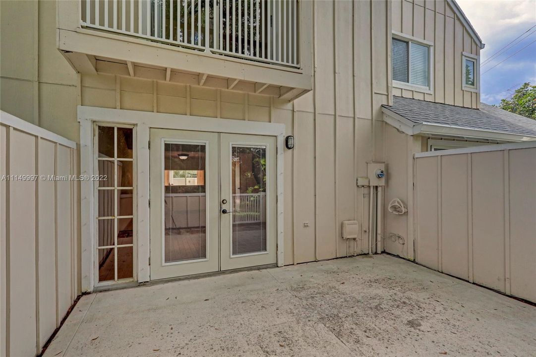 Vendido Recientemente: $284,900 (3 camas, 2 baños, 1159 Pies cuadrados)