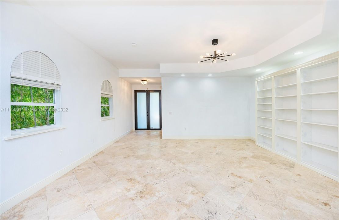 Recently Sold: $1,300,000 (3 beds, 2 baths, 2300 Square Feet)
