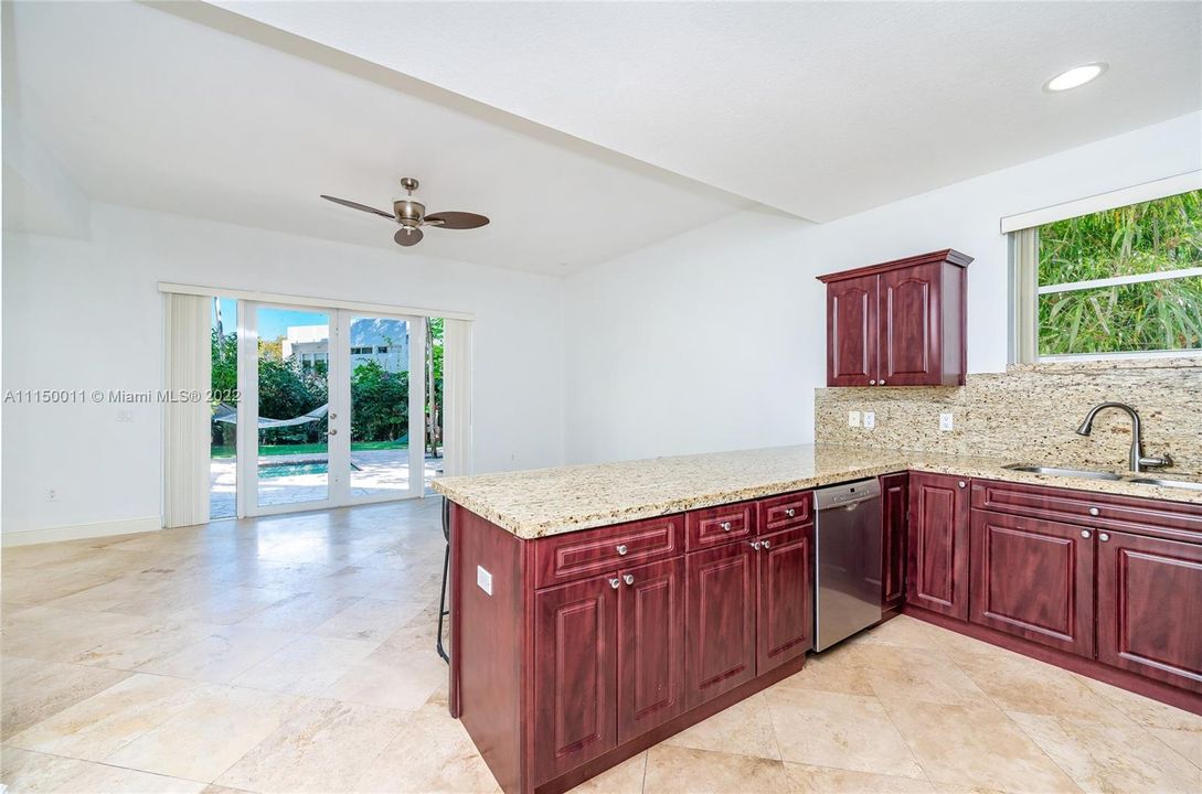 Recently Sold: $1,300,000 (3 beds, 2 baths, 2300 Square Feet)