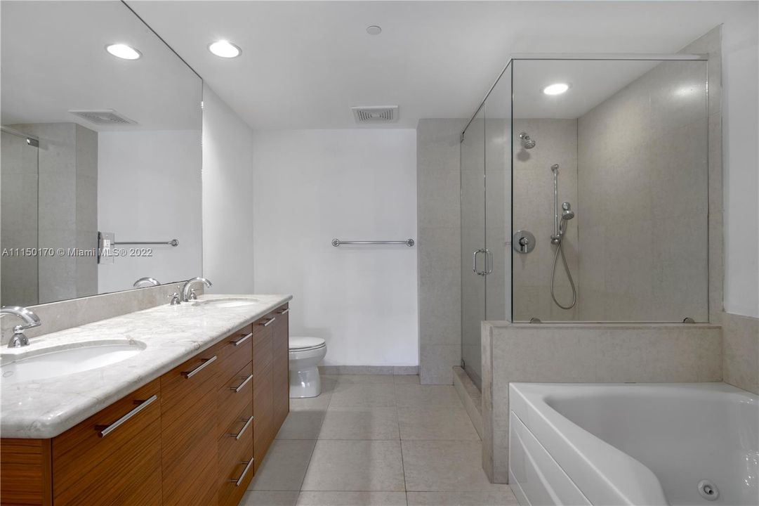 最近售出: $995,000 (3 贝兹, 2 浴室, 1789 平方英尺)