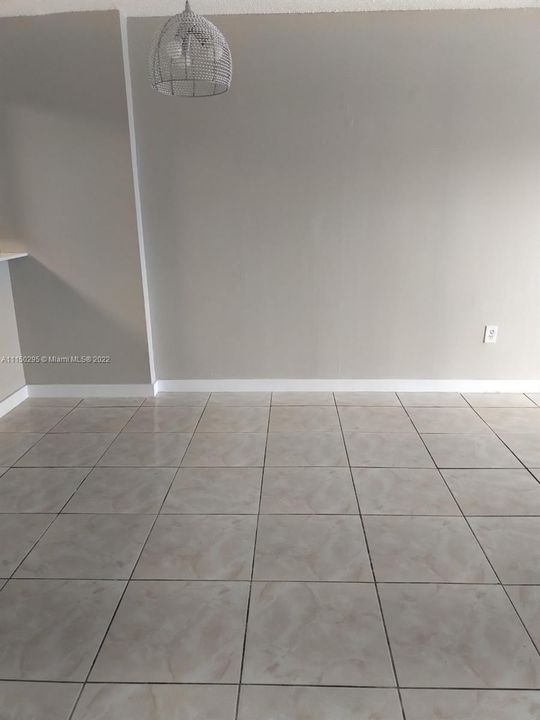 Recently Rented: $1,550 (1 beds, 1 baths, 658 Square Feet)