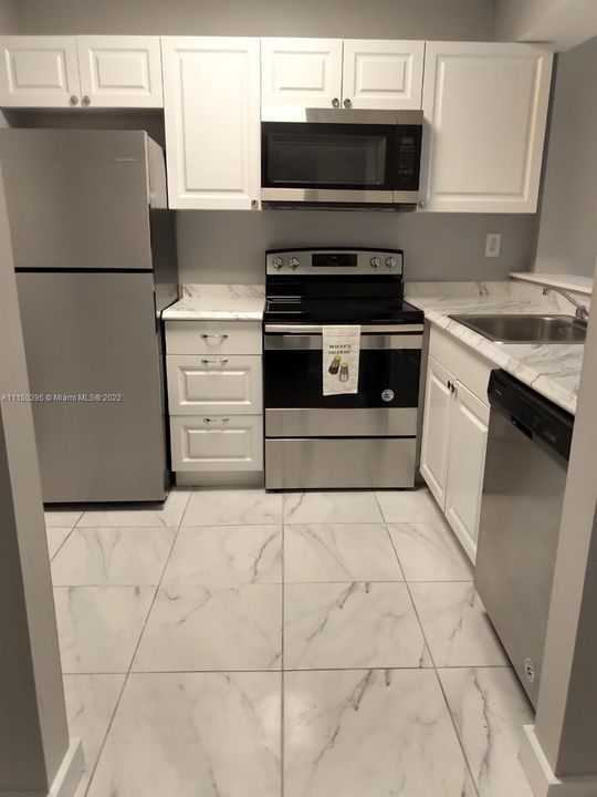 Recently Rented: $1,550 (1 beds, 1 baths, 658 Square Feet)