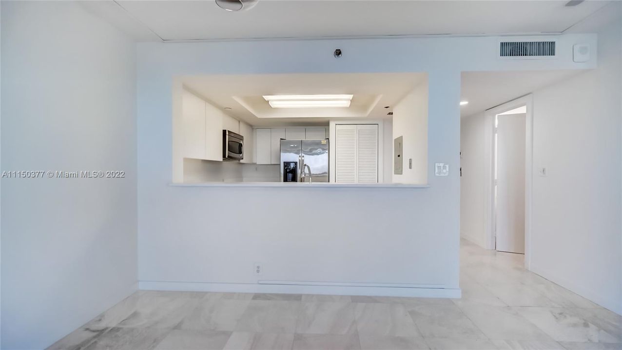 Recently Sold: $895,000 (1 beds, 1 baths, 858 Square Feet)