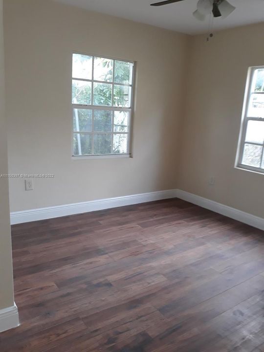 Recently Rented: $1,600 (2 beds, 1 baths, 600 Square Feet)