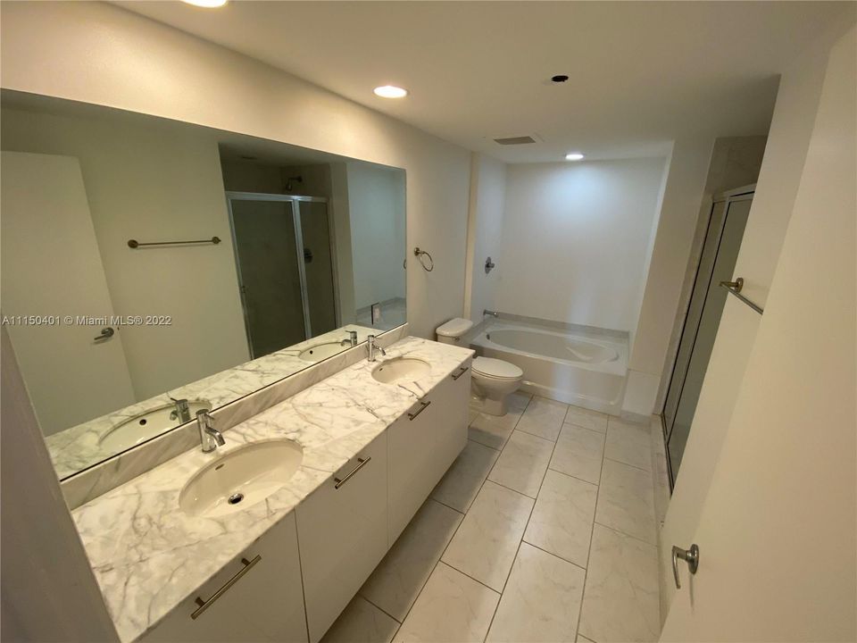Недавно арендовано: $3,700 (2 спален, 2 ванн, 1120 Квадратных фут)