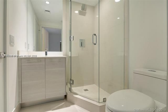 Недавно арендовано: $4,390 (2 спален, 2 ванн, 1067 Квадратных фут)