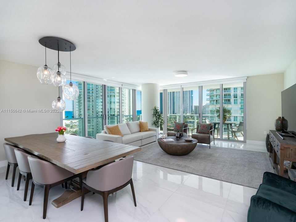 Recently Sold: $1,750,000 (3 beds, 3 baths, 1892 Square Feet)