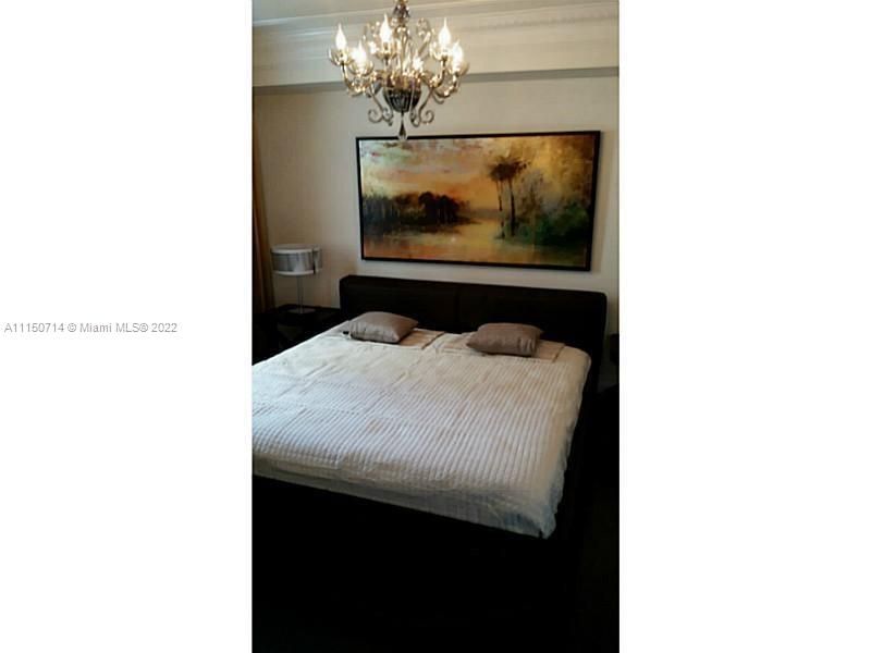 Недавно продано: $385,000 (2 спален, 2 ванн, 848 Квадратных фут)