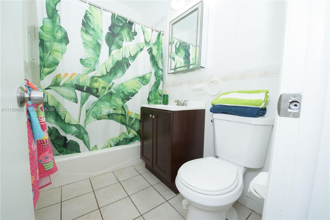 最近售出: $509,000 (3 贝兹, 2 浴室, 1632 平方英尺)