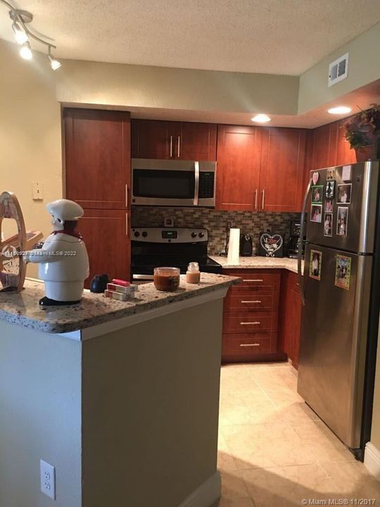 Recently Rented: $1,500 (1 beds, 1 baths, 743 Square Feet)