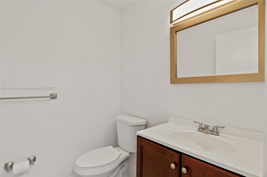 Недавно арендовано: $2,500 (3 спален, 2 ванн, 1518 Квадратных фут)