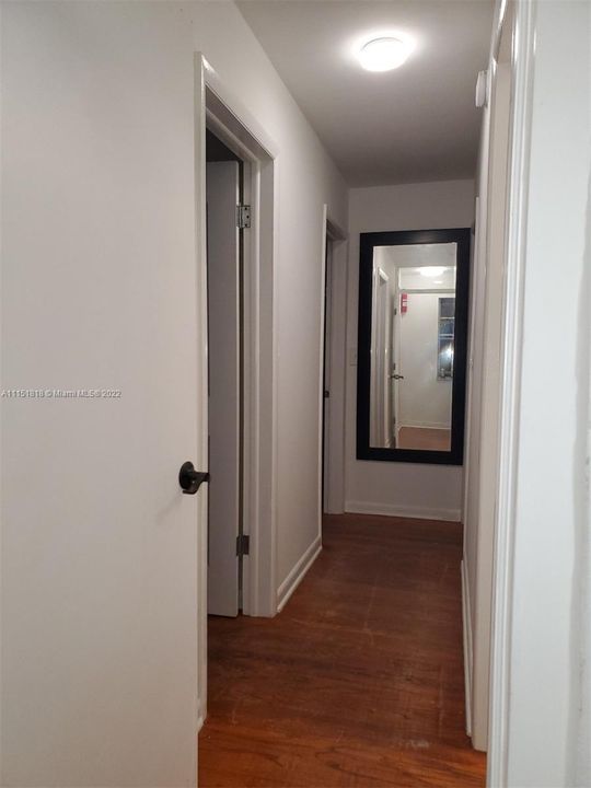 最近租的: $1,600 (2 贝兹, 1 浴室, 760 平方英尺)