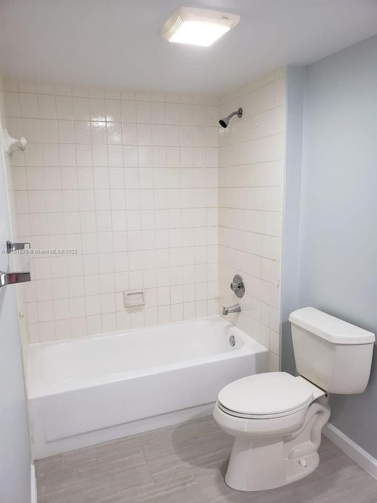 最近租的: $2,300 (2 贝兹, 2 浴室, 1264 平方英尺)