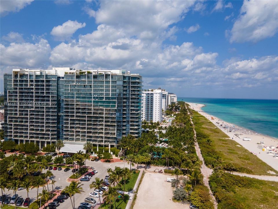 Recently Sold: $3,690,000 (2 beds, 2 baths, 1543 Square Feet)