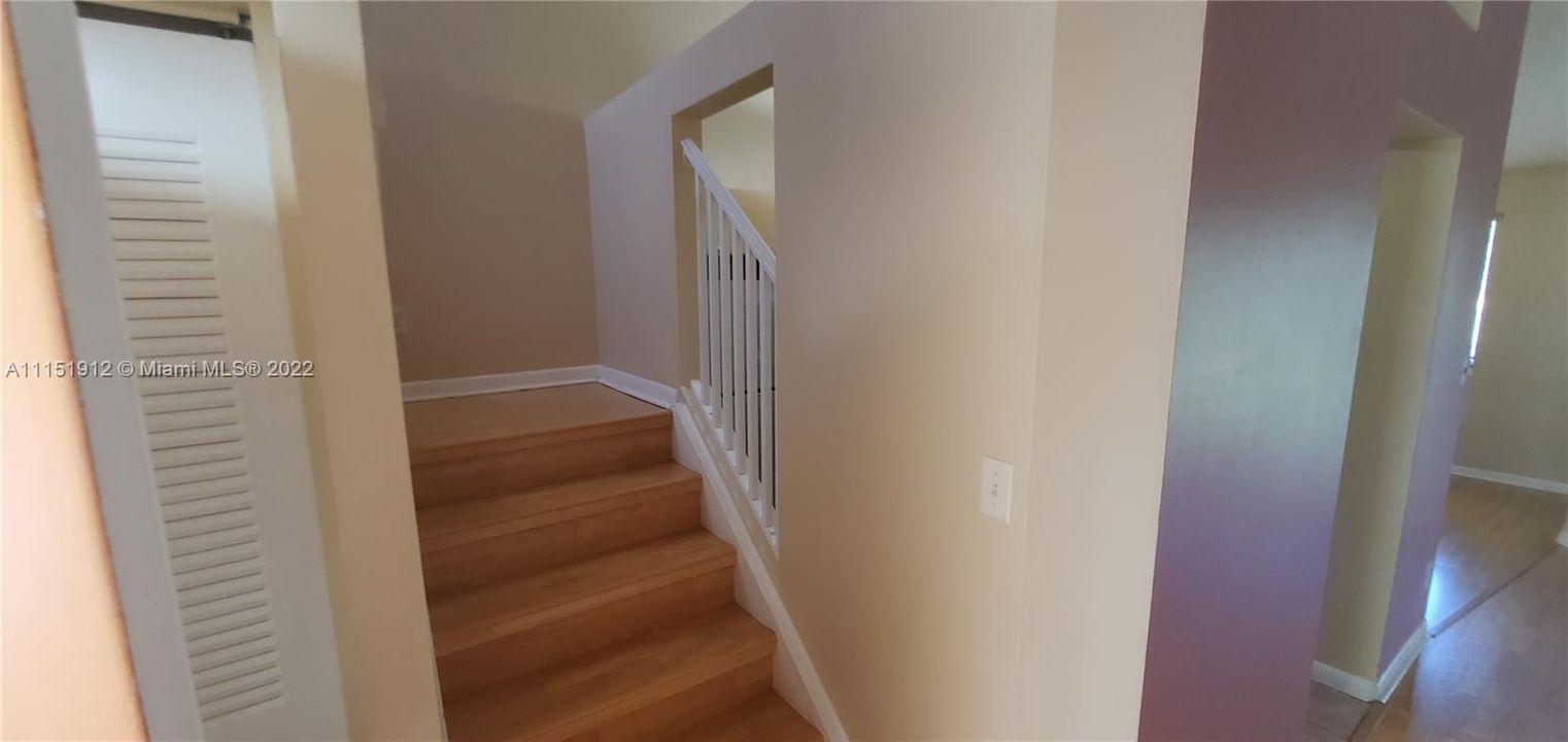 Недавно арендовано: $1,900 (2 спален, 2 ванн, 1074 Квадратных фут)