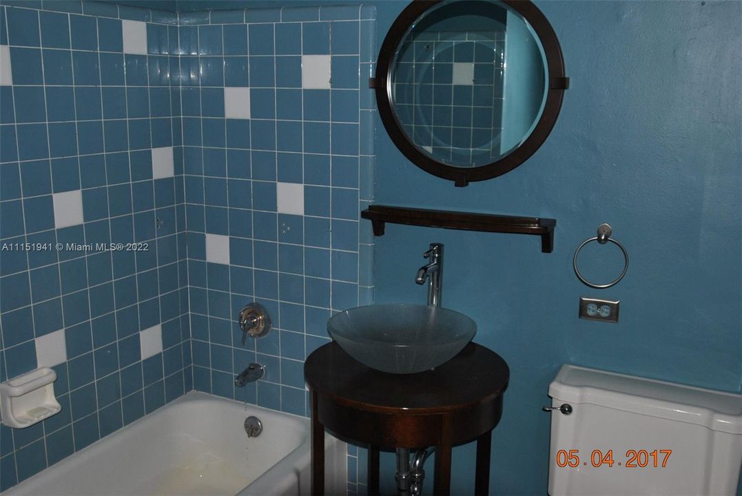 Недавно арендовано: $1,650 (0 спален, 1 ванн, 420 Квадратных фут)