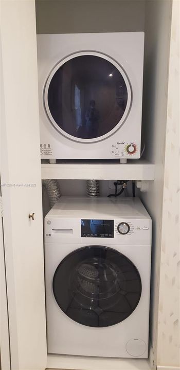 DRYER & WASHER