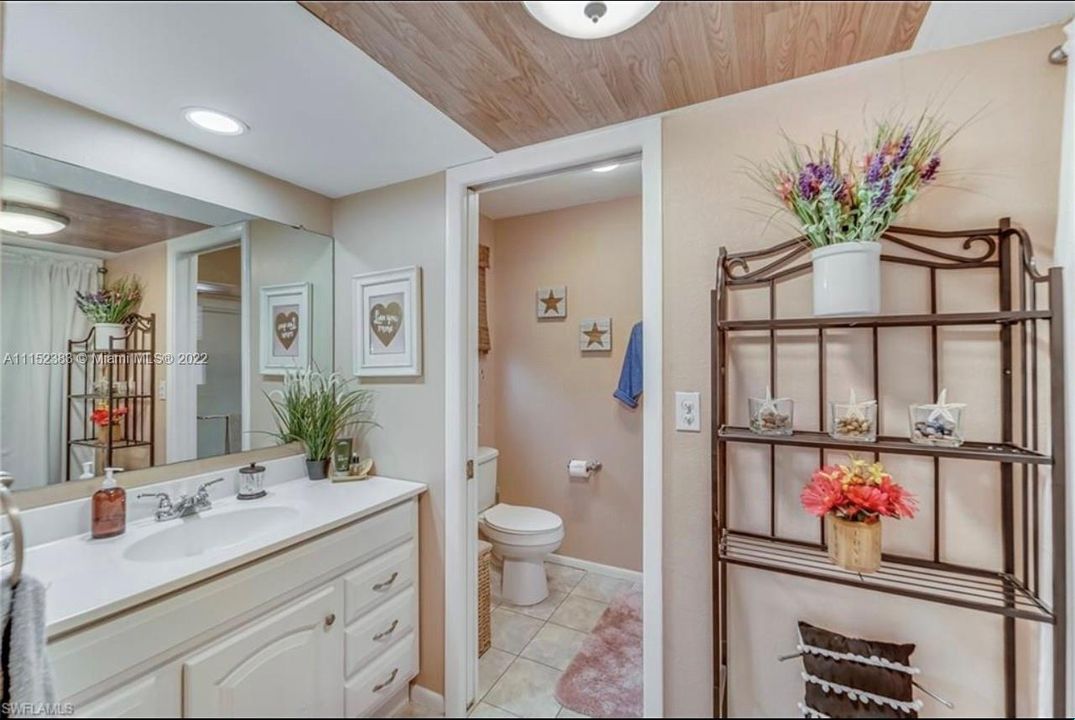 Master Bathroom.