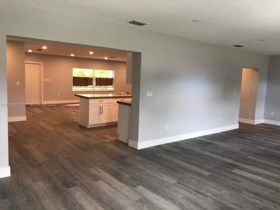 Recently Rented: $5,000 (4 beds, 2 baths, 2073 Square Feet)