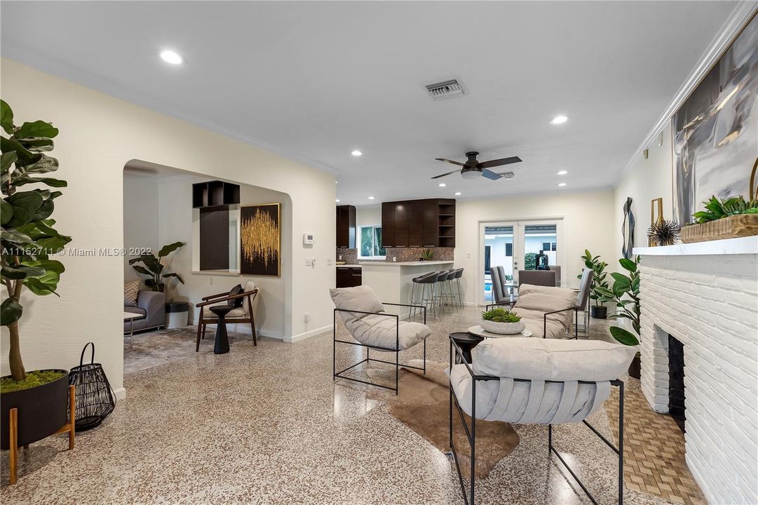 Recently Sold: $1,295,000 (4 beds, 3 baths, 0 Square Feet)