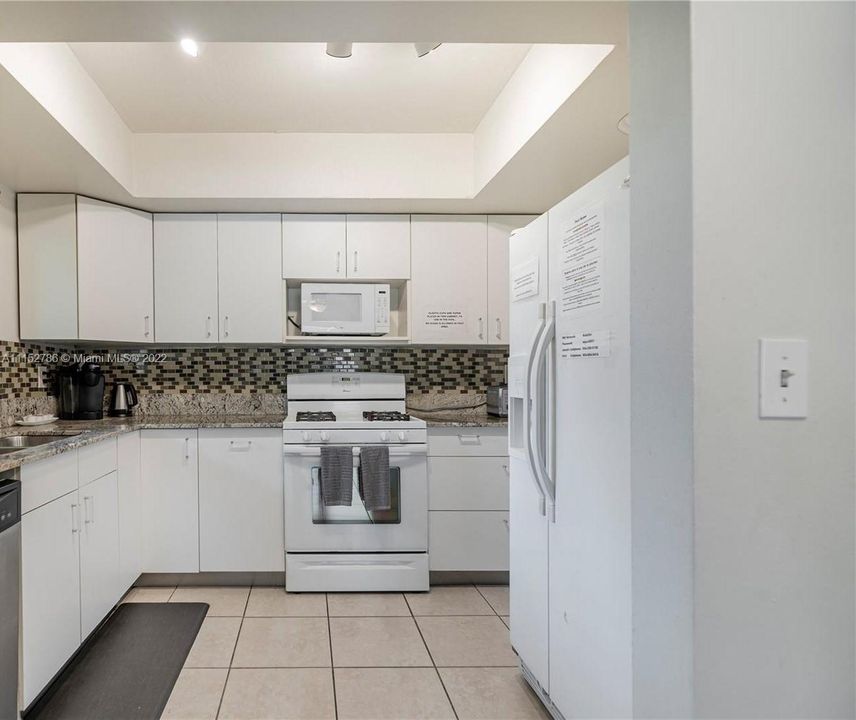 Recently Sold: $898,000 (0 beds, 0 baths, 2266 Square Feet)