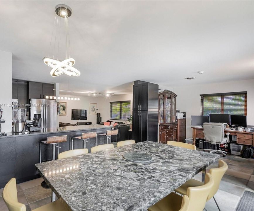 Recently Sold: $898,000 (0 beds, 0 baths, 2266 Square Feet)