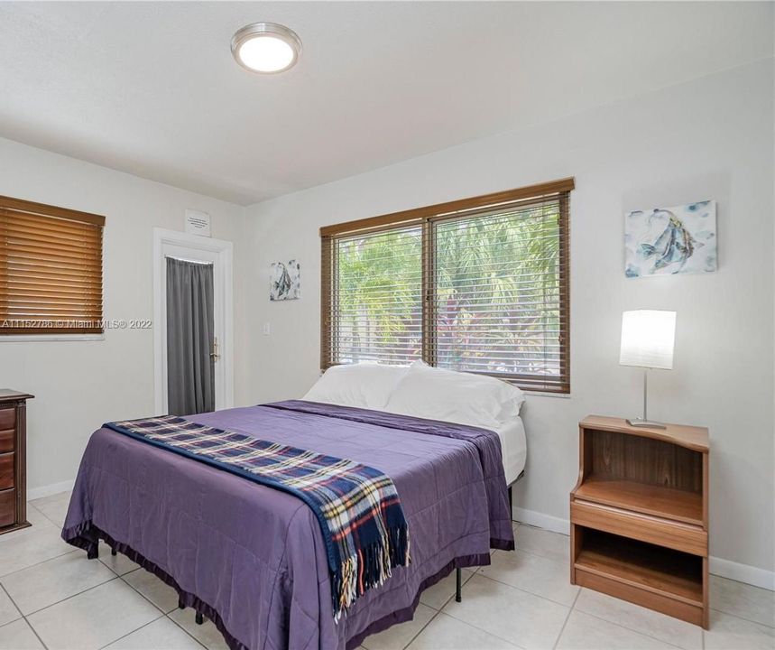 Recently Sold: $898,000 (0 beds, 0 baths, 2266 Square Feet)