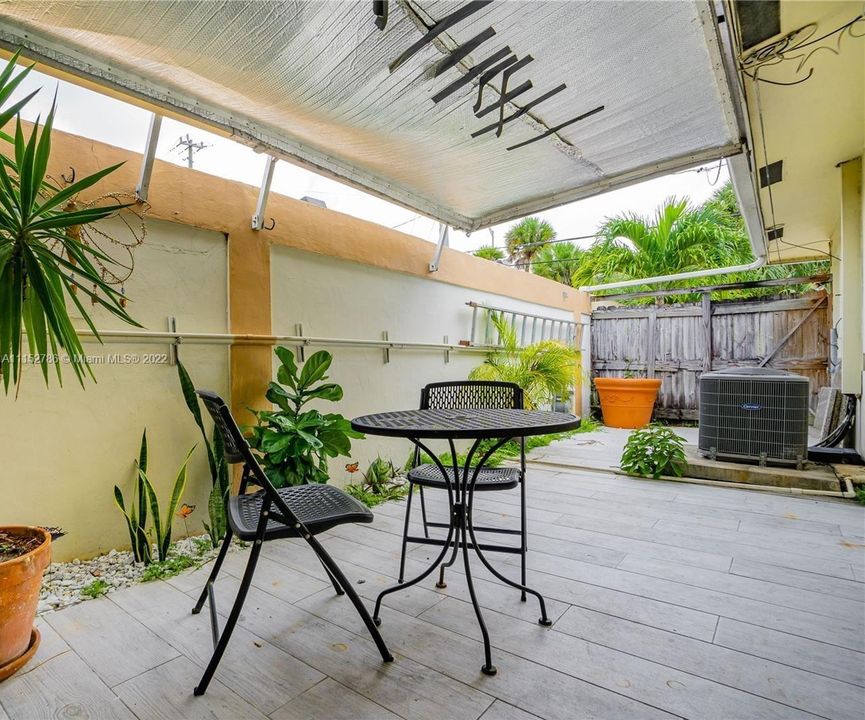 Recently Sold: $898,000 (0 beds, 0 baths, 2266 Square Feet)