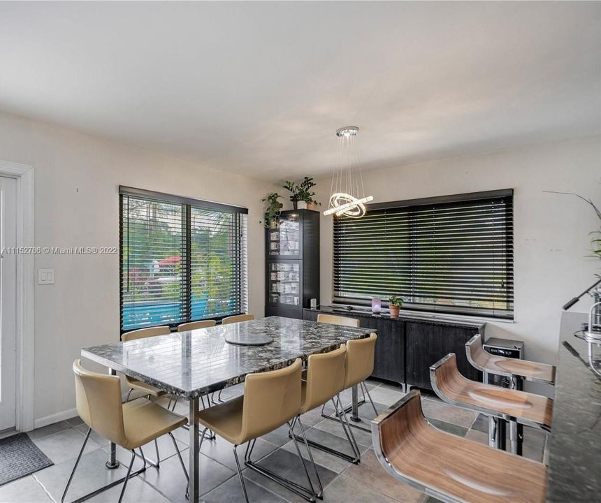 Recently Sold: $898,000 (0 beds, 0 baths, 2266 Square Feet)