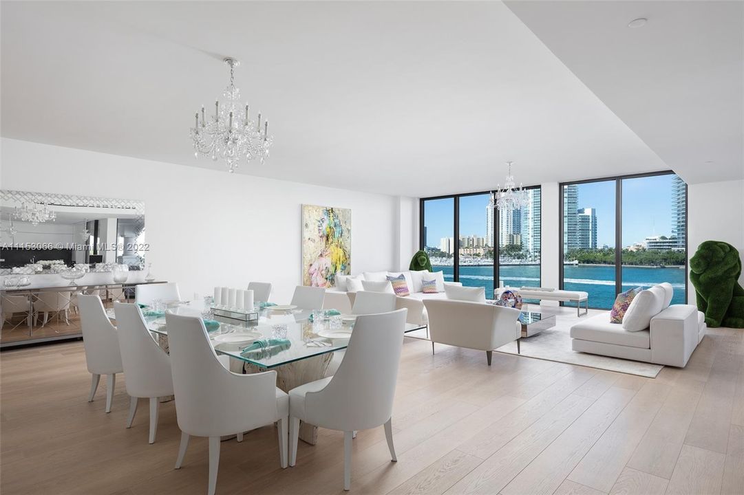 Recently Sold: $15,000,000 (4 beds, 4 baths, 4757 Square Feet)