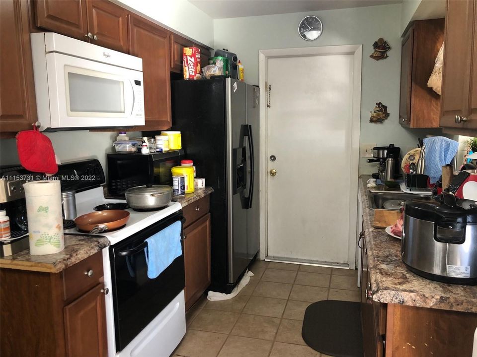 Vendido Recientemente: $250,000 (2 camas, 2 baños, 0 Pies cuadrados)