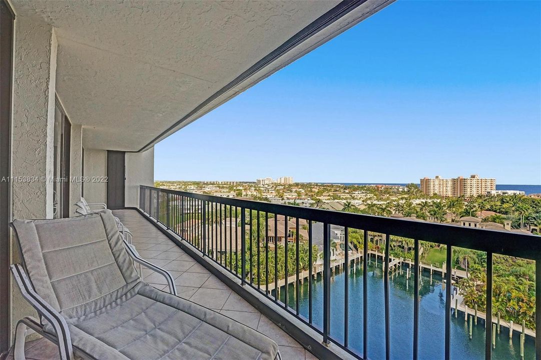 Vendido Recientemente: $860,000 (2 camas, 2 baños, 1500 Pies cuadrados)