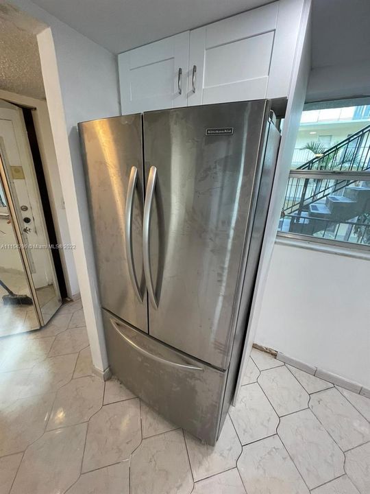 Recently Rented: $1,750 (2 beds, 2 baths, 1000 Square Feet)