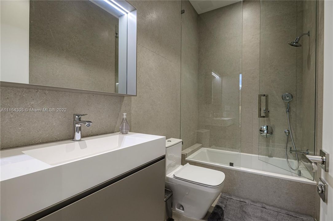 Недавно арендовано: $35,000 (4 спален, 4 ванн, 4579 Квадратных фут)