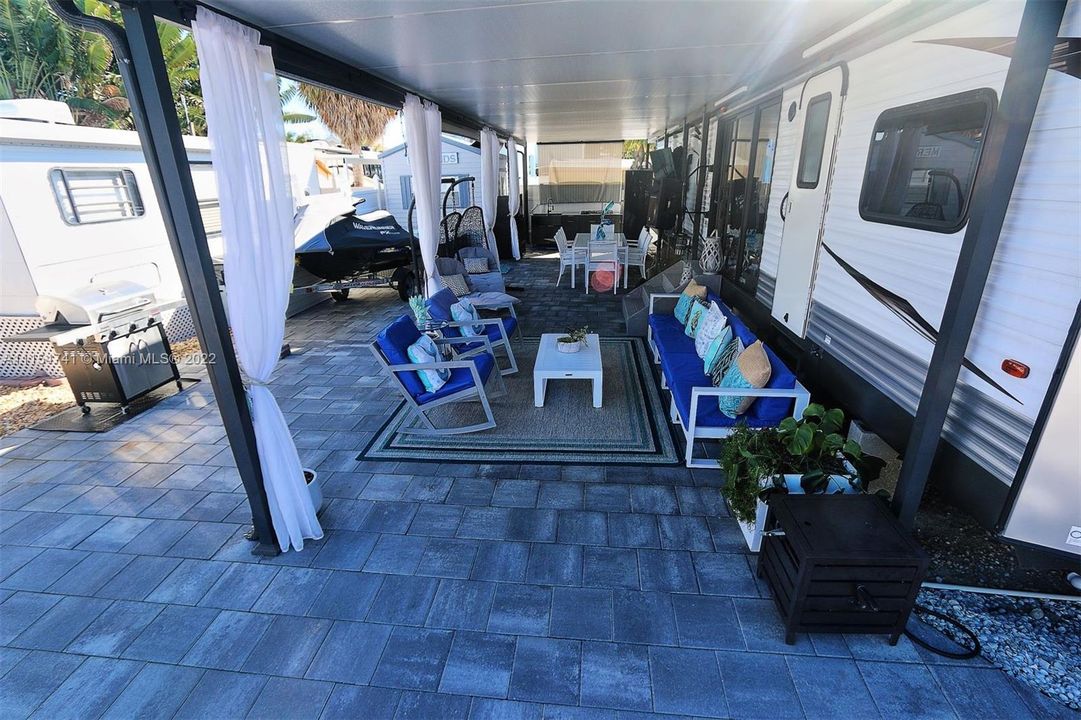 Vendido Recientemente: $369,900 (0.00 acres)