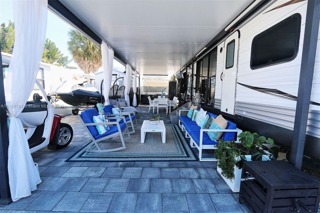 Vendido Recientemente: $369,900 (0.00 acres)