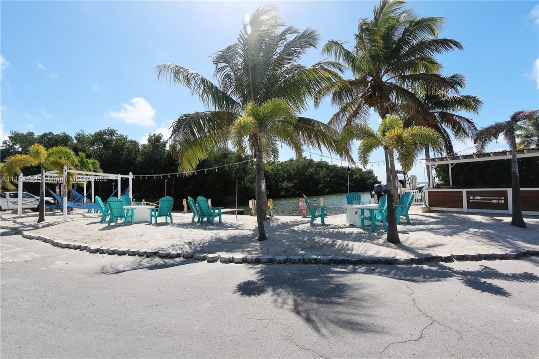 Vendido Recientemente: $369,900 (0.00 acres)