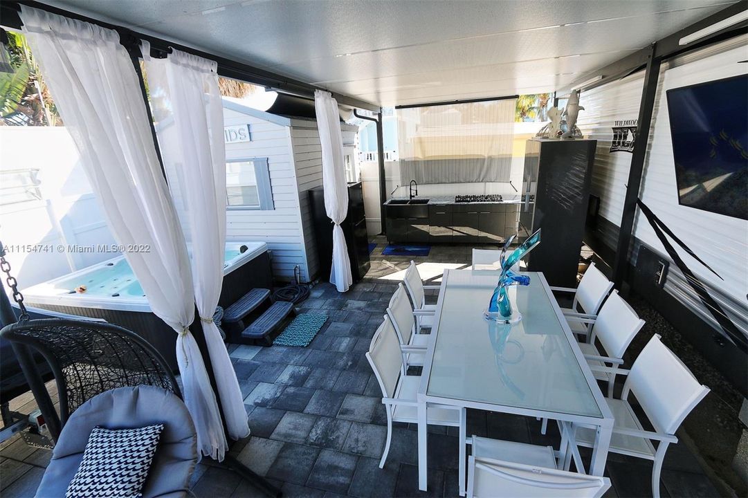 Vendido Recientemente: $369,900 (0.00 acres)