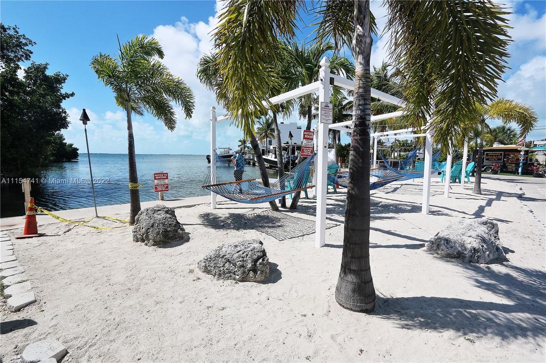 Vendido Recientemente: $369,900 (0.00 acres)