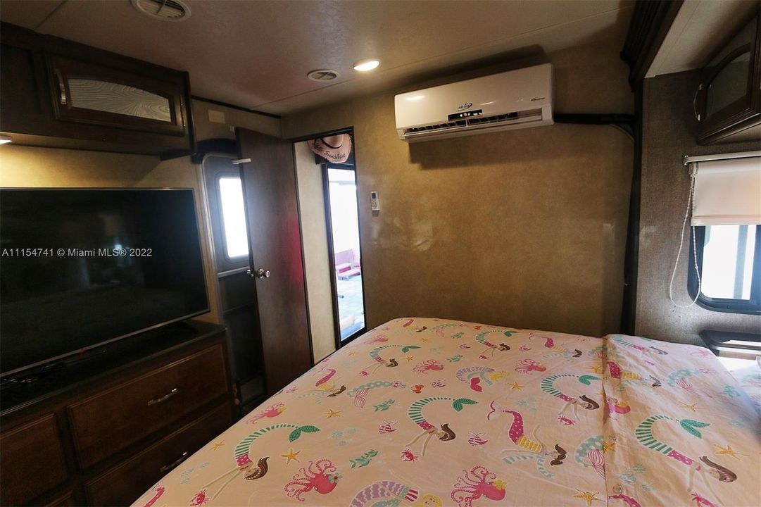 Vendido Recientemente: $369,900 (0.00 acres)