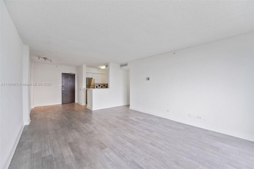 最近租的: $2,297 (1 贝兹, 1 浴室, 786 平方英尺)