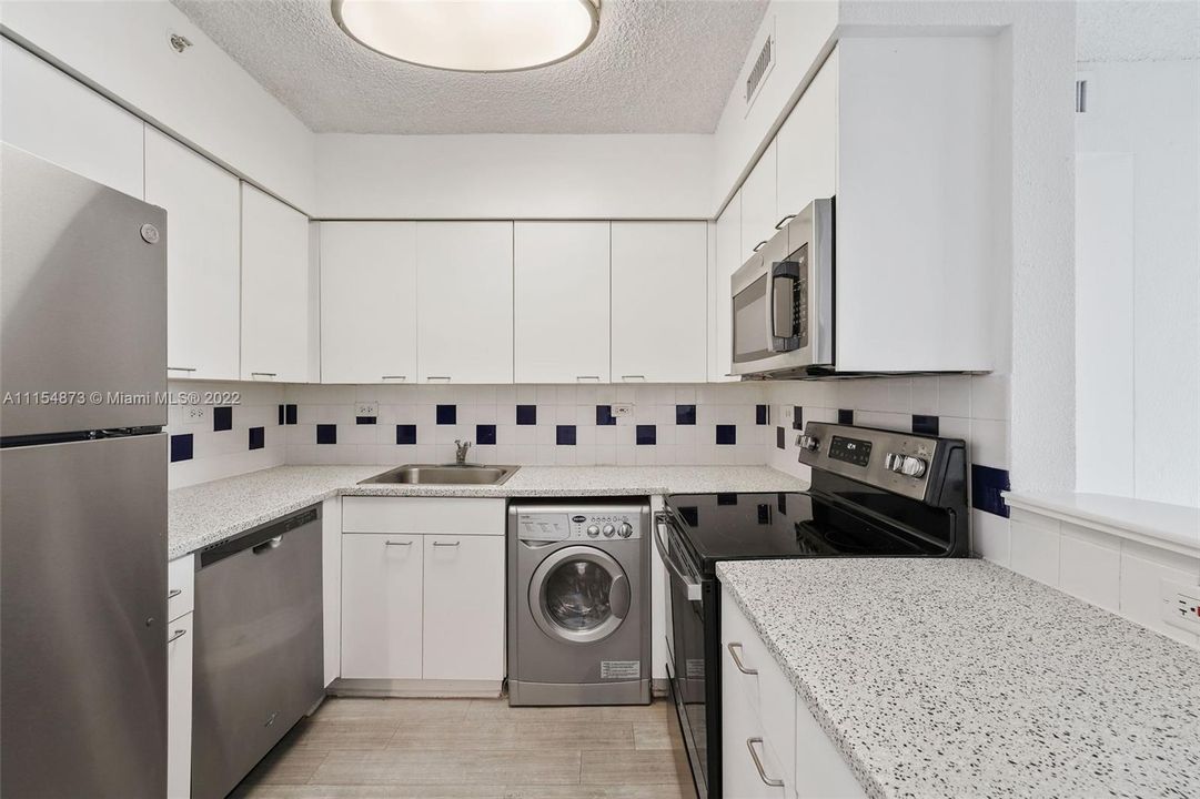 最近租的: $2,297 (1 贝兹, 1 浴室, 786 平方英尺)