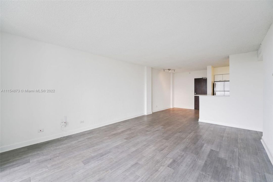 最近租的: $2,297 (1 贝兹, 1 浴室, 786 平方英尺)