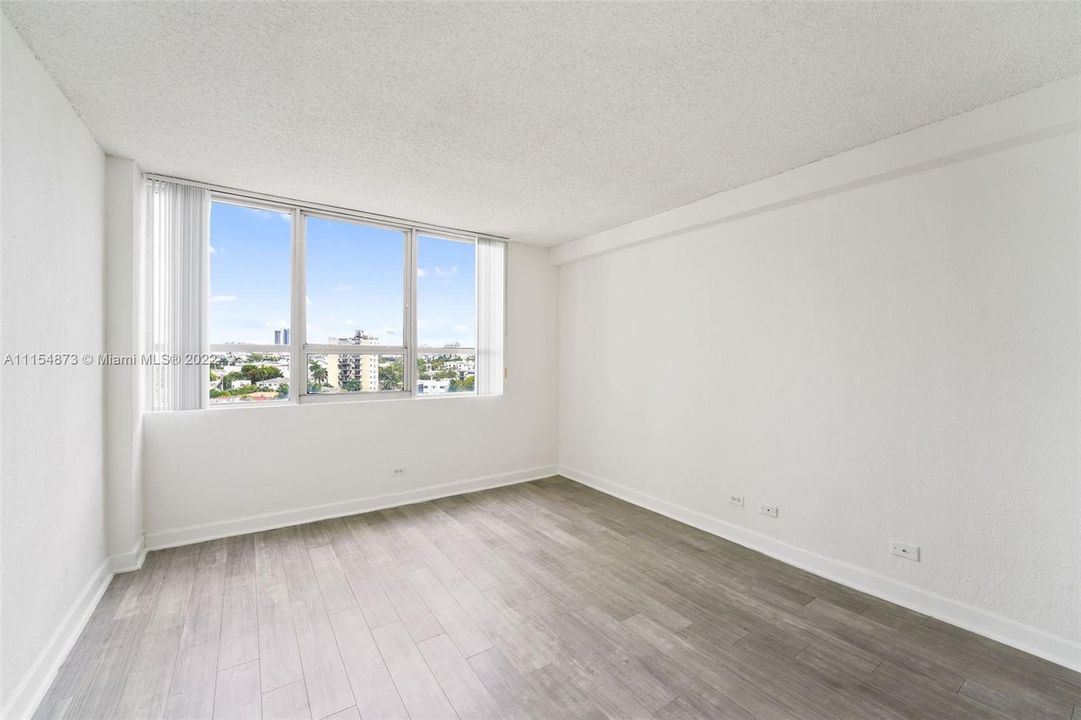 最近租的: $2,297 (1 贝兹, 1 浴室, 786 平方英尺)